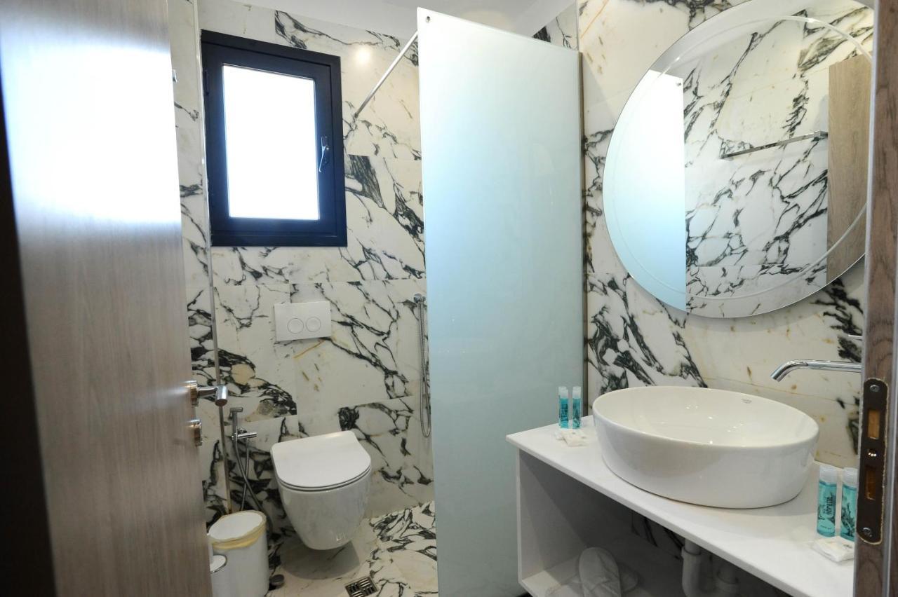 ساراندا Afrodite Suites المظهر الخارجي الصورة