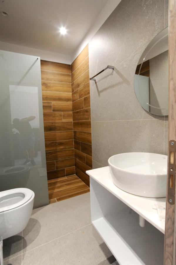 ساراندا Afrodite Suites المظهر الخارجي الصورة