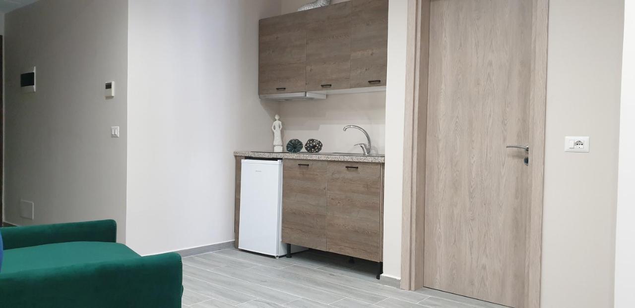 ساراندا Afrodite Suites المظهر الخارجي الصورة